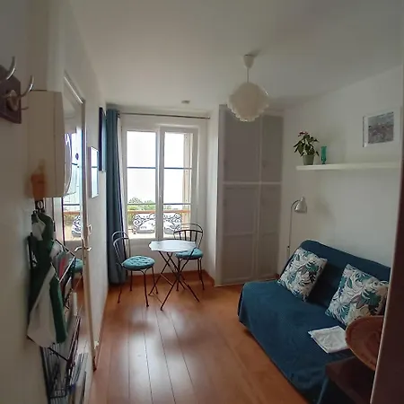 Apartmán En Front De *